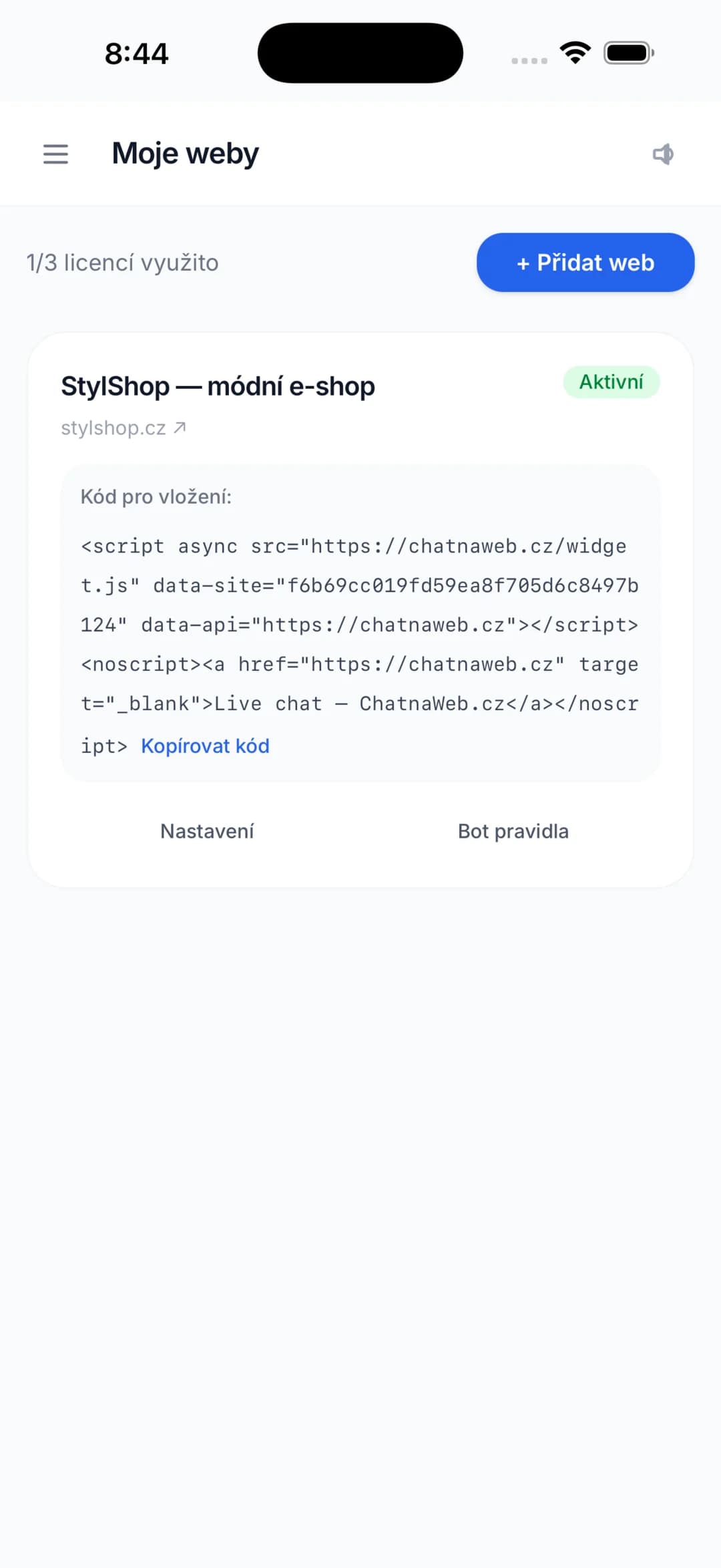 Snímek obrazovky aplikace ChatNaWeb – Nasazení na web jedním řádkem kódu